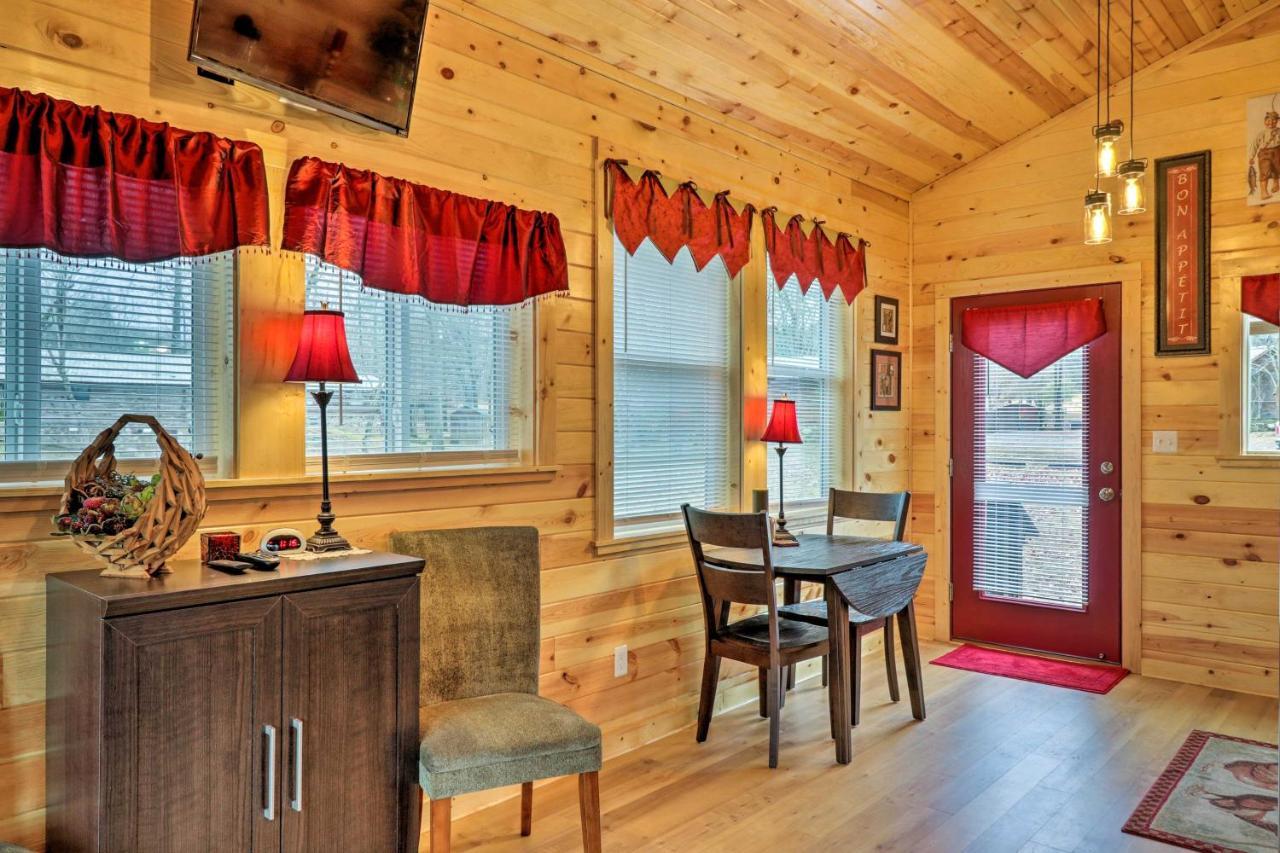 Cozy Heber Springs Cabin With Deck And Dock! 외부 사진